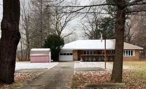1048 Sunset, Norton Shores, MI 49444