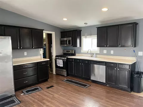 831 N Johnson, Saranac, MI 48881 photo 3