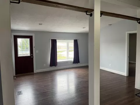 831 N Johnson, Saranac, MI 48881 photo 10