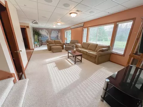 Living - 7831 N 40th, Augusta, MI 49012 photo 5 of 6