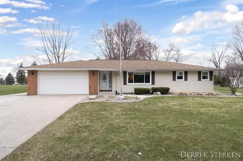 101 Orlando, Holland, MI 49423