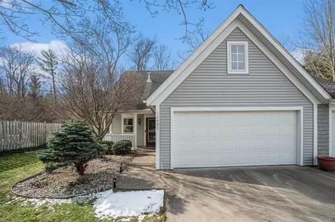 14803 Woodswalk, Spring Lake, MI 49456