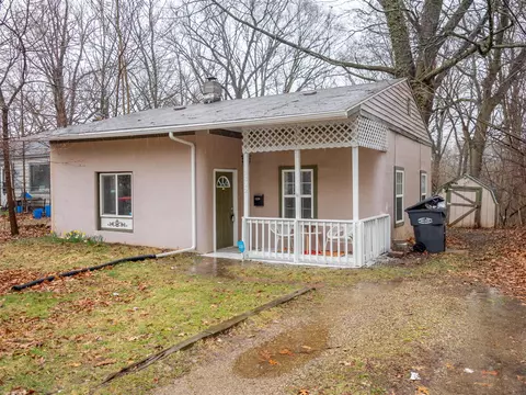 2322 Springmont, Kalamazoo, MI 49008