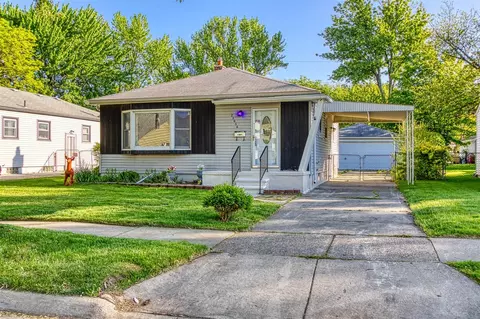 23636 Beverly, Saint Clair Shores, MI 48082