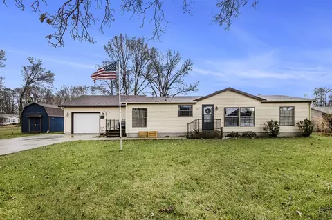 24341 Cedar, Edwardsburg, MI 49112