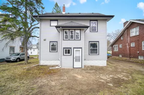 Exterior - 1110 4th, Jackson, MI 49203 photo 14 of 20