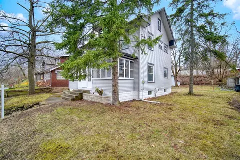 1110 4th, Jackson, MI 49203