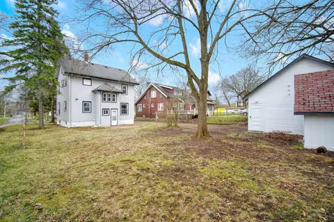 Exterior - 1110 4th, Jackson, MI 49203 photo 18 of 20