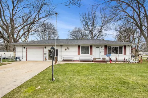 2525 Dexter, Kalamazoo, MI 49004