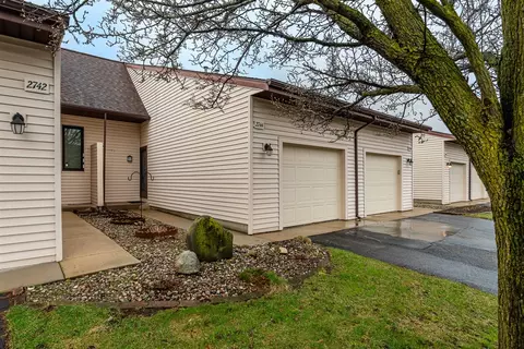 2744 Stonebluff, Wyoming, MI 49519