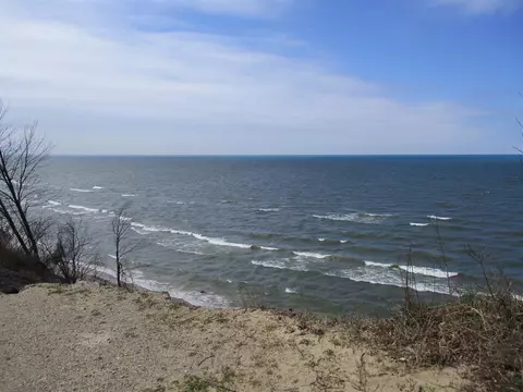 7203 Lakeview, South Haven, MI 49090
