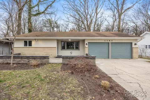 1182 Springwood, Kentwood, MI 49508