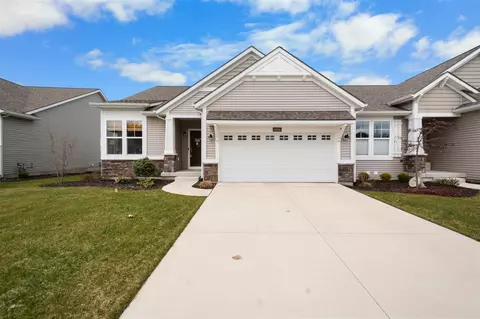 14709 Pine Dew, Grand Haven, MI 49417