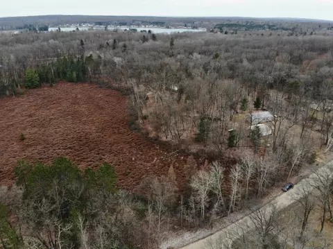 Vl Bonnie Mae Rd, Harrison, MI 48625 photo 15