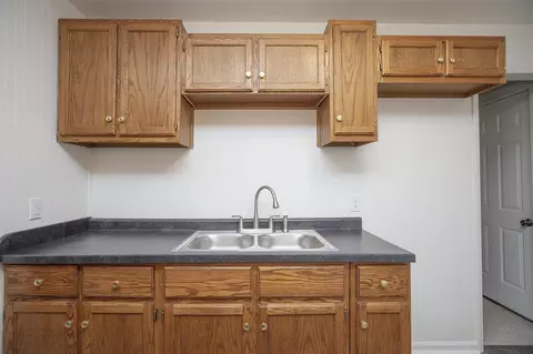 Kitchen - 2112 Baldwin, Niles, MI 49120 photo 2 of 5