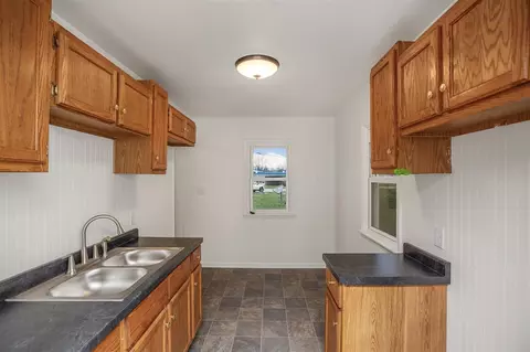 Kitchen - 2112 Baldwin, Niles, MI 49120 photo 1 of 5