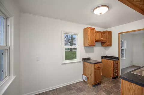Kitchen - 2112 Baldwin, Niles, MI 49120 photo 4 of 5