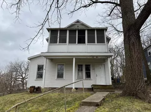 1227 Summit, Kalamazoo, MI 49006