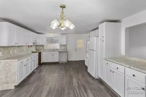 5761 E 80th, Newaygo, MI 49337 photo 9