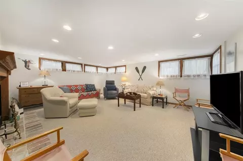 Living - 5602 Joslin, Gregory, MI 48137 photo 2 of 4