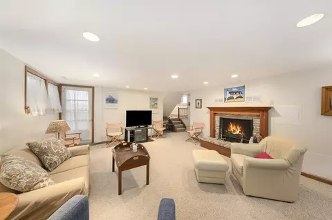 Living - 5602 Joslin, Gregory, MI 48137 photo 4 of 4