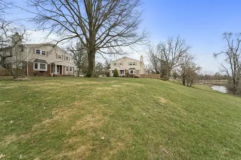 5384 Breeze Hill Pl, Troy, MI 48098 photo 24