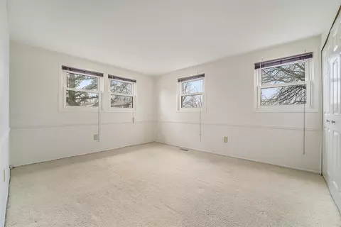 5384 Breeze Hill Pl, Troy, MI 48098 photo 16