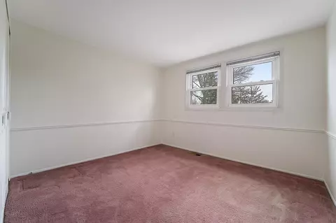 5384 Breeze Hill Pl, Troy, MI 48098 photo 17
