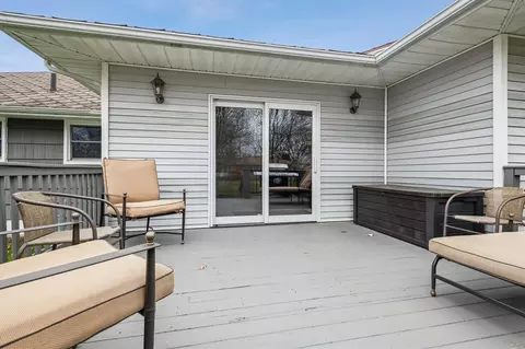 Exterior - 1210 S Bowen, Jackson, MI 49203 photo 8 of 13