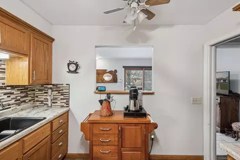 Other - 1210 S Bowen, Jackson, MI 49203 photo 2 of 10