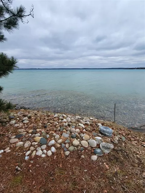 0 Spruce, Roscommon, MI 48653 photo 5