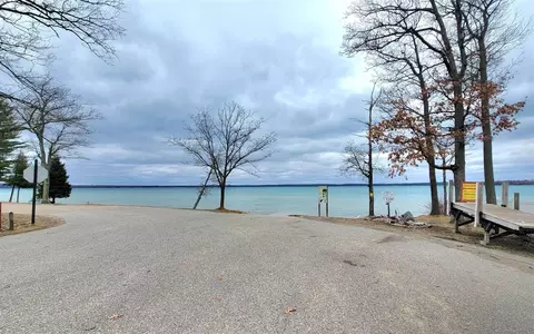 0 Spruce, Roscommon, MI 48653 photo 9