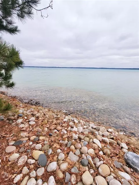 0 Spruce, Roscommon, MI 48653 photo 2