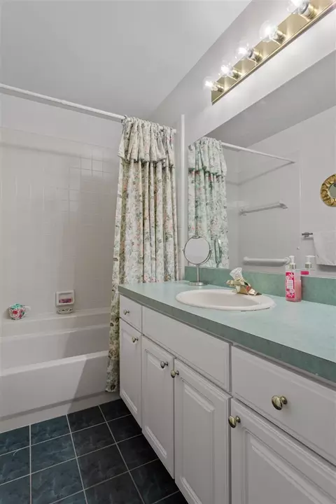 7543 Green Mdw #113, Canton, MI 48187 photo 18