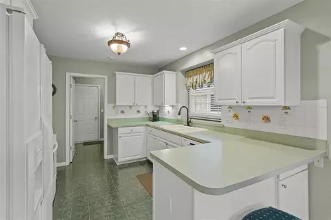 7543 Green Mdw #113, Canton, MI 48187 photo 27