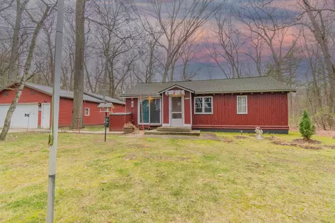 2295 Johnston, Twin Lake, MI 49457