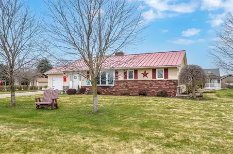 258 S Nottawa, Mendon, MI 49072
