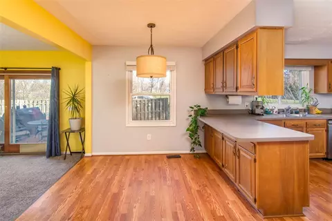 23870 Princeton, Dearborn, MI 48124 photo 13