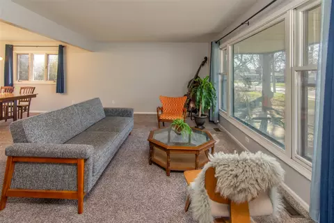 23870 Princeton, Dearborn, MI 48124 photo 6