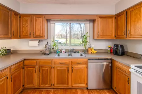 23870 Princeton, Dearborn, MI 48124 photo 12