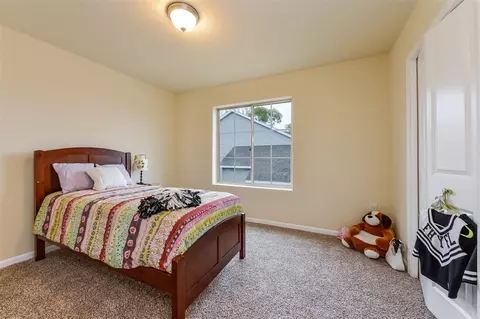 Bedroom - 15011 Oakwood, Big Rapids, MI 49307 photo 1 of 4