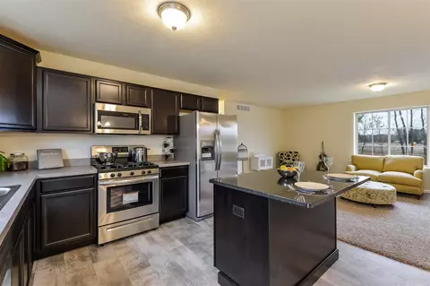 Kitchen - 15011 Oakwood, Big Rapids, MI 49307 photo 2 of 4