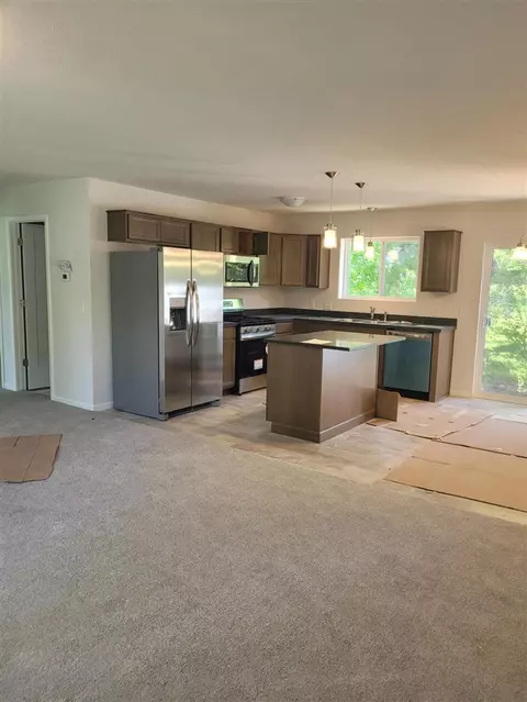 Kitchen - 15011 Oakwood, Big Rapids, MI 49307 photo 1 of 4