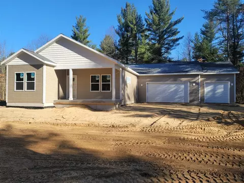 3118 W Lakewood, Whitehall, MI 49461