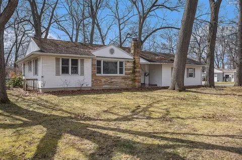 1705 Oak Park, Muskegon, MI 49442