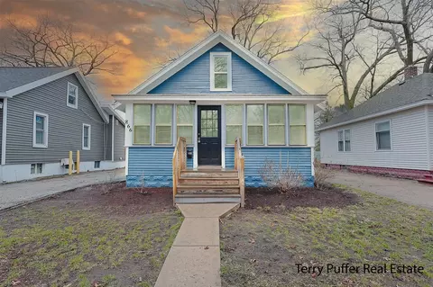 866 Emerson, Muskegon, MI 49442