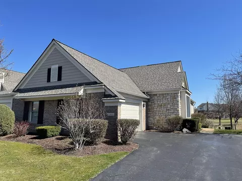 16860 Lochmoor, Northville, MI 48168