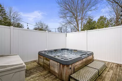 1683 Cedarlane, Jenison, MI 49428 photo 32