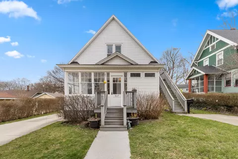 517 College, Holland, MI 49423