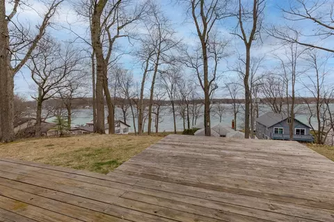 840 E Gull Lk, Augusta, MI 49012 photo 22